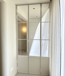 Elegant Minimalist French Style Aluminum Bi-old Interior House Door with Tempered Glass for Modern Home Decoration